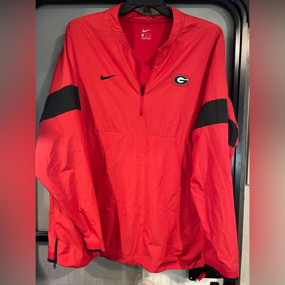 Nike Georgia Bulldogs Windbreaker